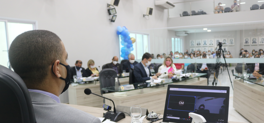 #DiretoDoPlenário: Audiência Pública discute plano de cargos, carreiras e vencimentos de três categorias do município