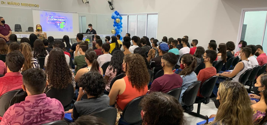 Câmara de Parnamirim inicia aulas do cursinho preparatório Conectados no IF  