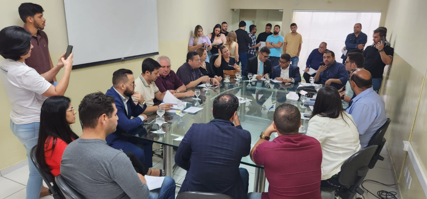 #LOA2024: Comissão de Finanças realiza reunião sobre Emendas Parlamentares para a Saúde  