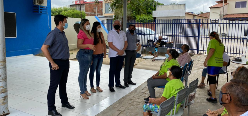Frente Parlamentar visita Grupo de Idosos Viver Bem, em Monte Castelo