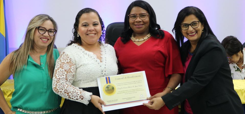 Câmara presta homenagem aos 50 anos da Escola Antônio de Souza