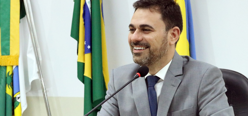Comissão vota favorável ao projeto de lei controle de natalidade de cães e gatos em Parnamirim