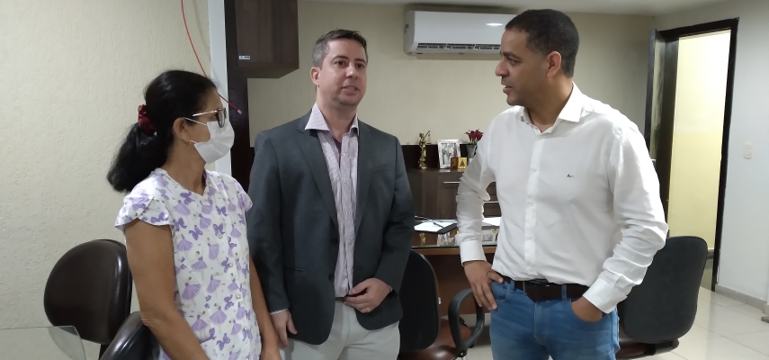 Profissionais de saúde prestaram serviços na Casa Legislativa