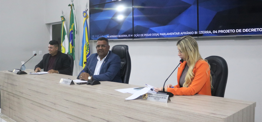 Câmara realiza a 121ª Sessão Ordinária do 2º período legislativo