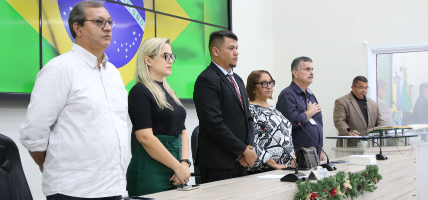 Equipe do Cadastro Único recebe Moção de Aplausos pelos serviços prestados