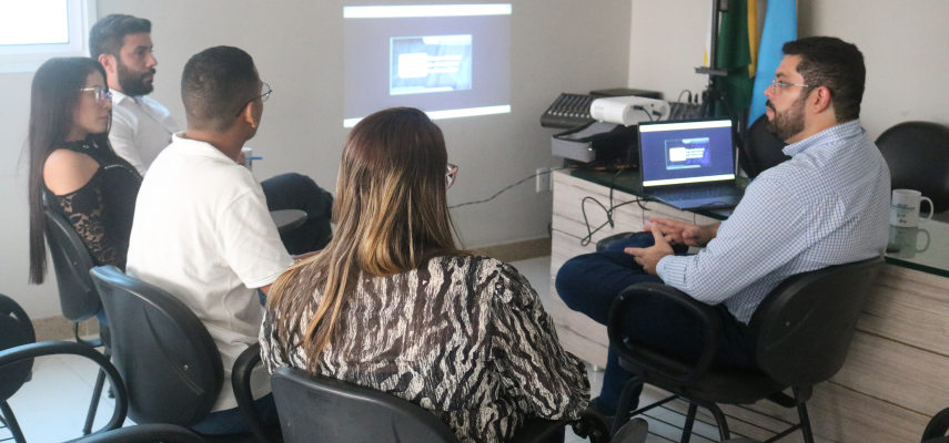 Equipe do Procon Câmara se reúne para discutir novas diretrizes