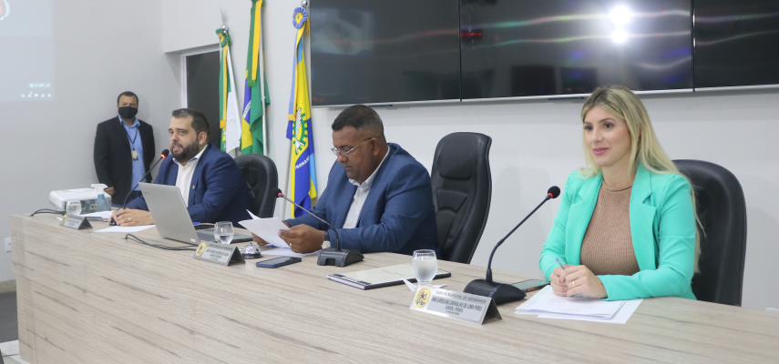 Projetos de Lei foram aprovados em 44ª Sessão Ordinária