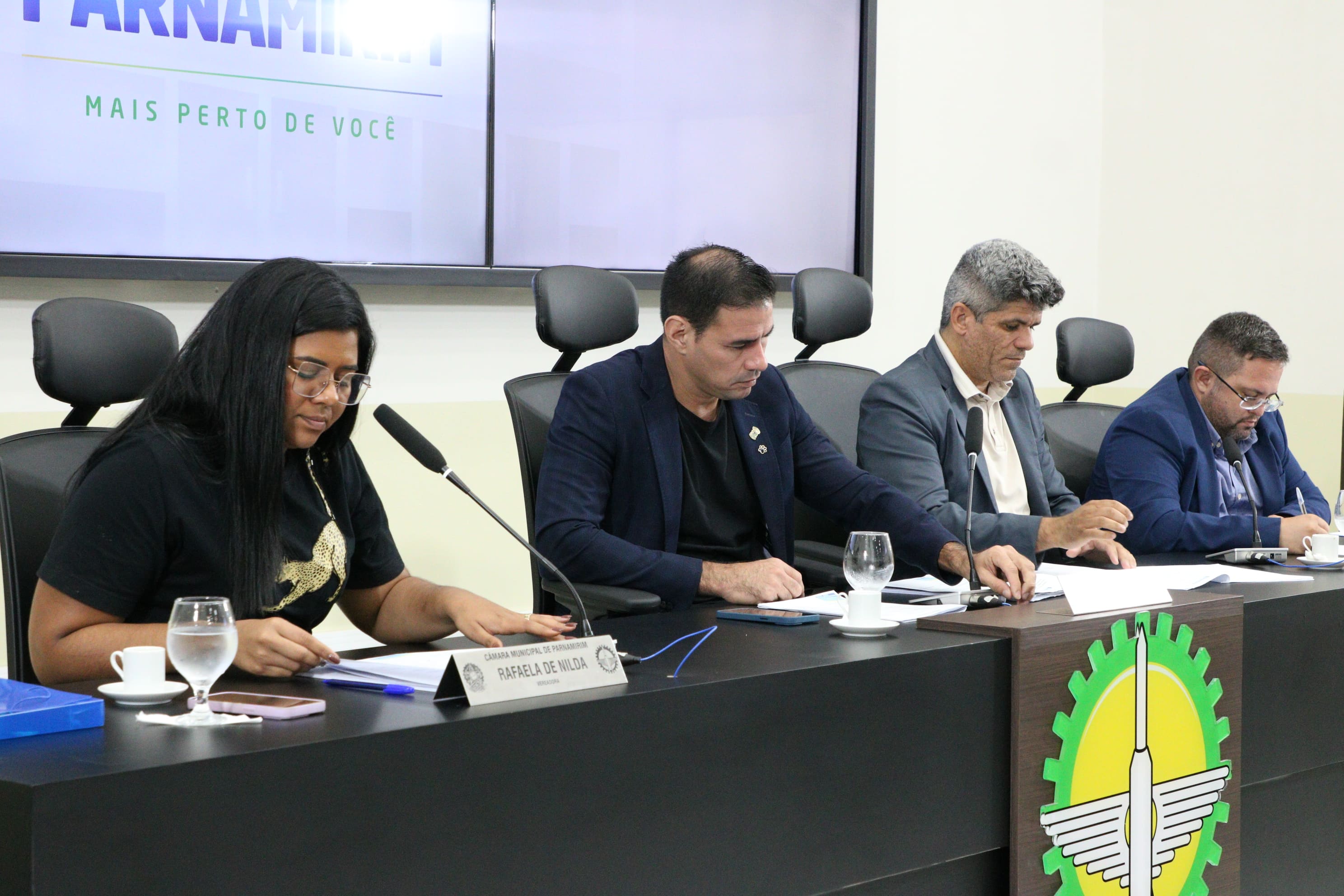 CCJ debate mais de 50 projetos de lei em reunião ordinária