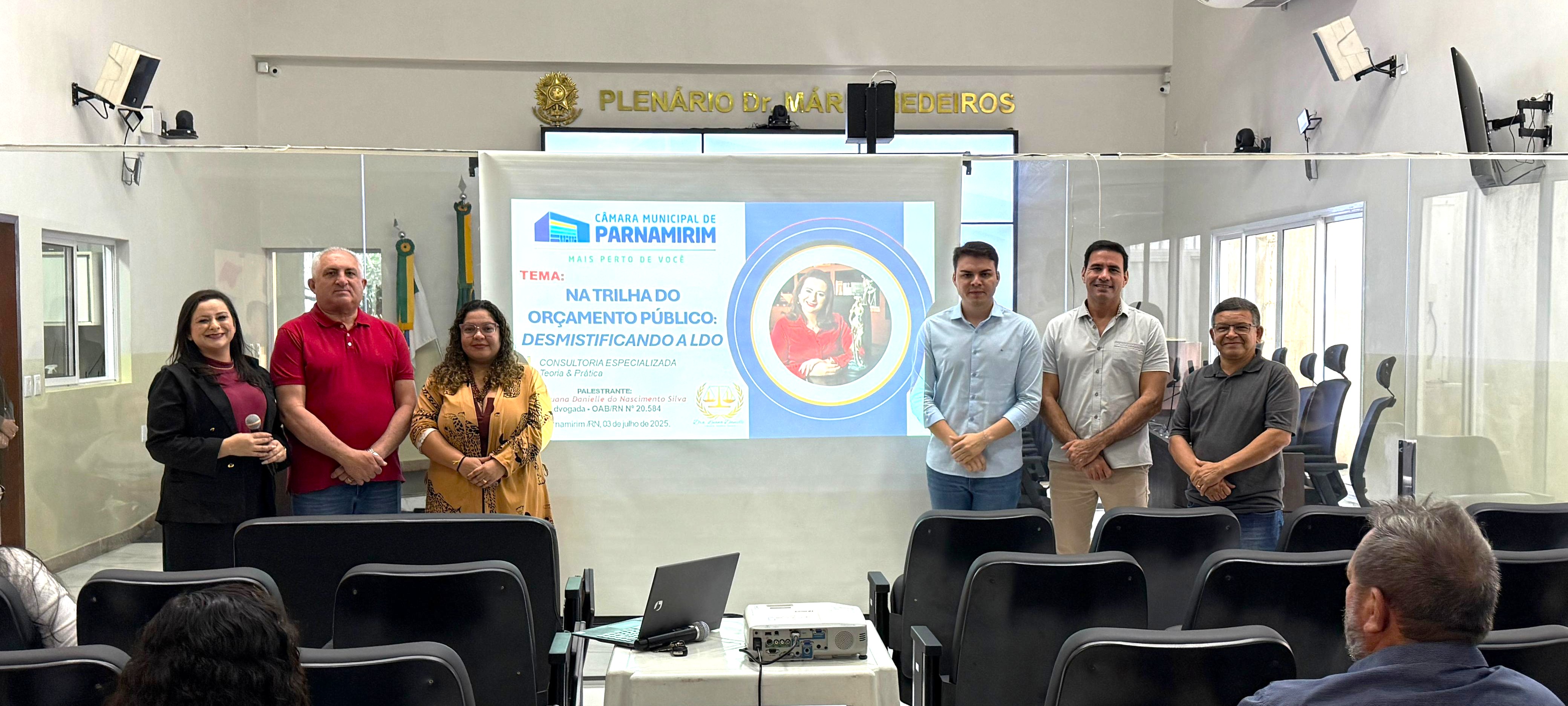 Curso sobre Lei de Diretrizes Orçamentárias reúne representantes de municípios