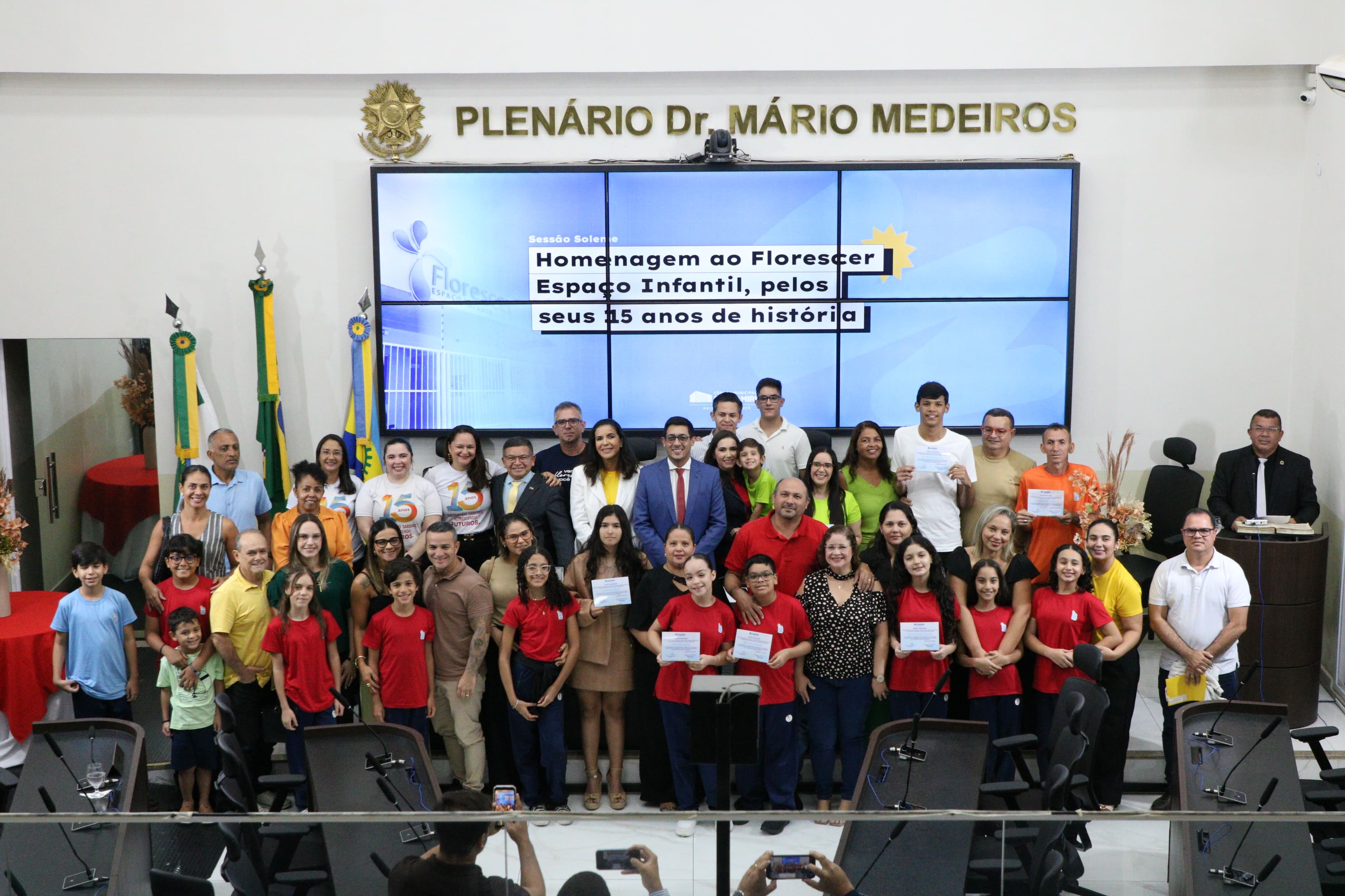 Câmara de Parnamirim celebra os 15 anos do colégio Florescer