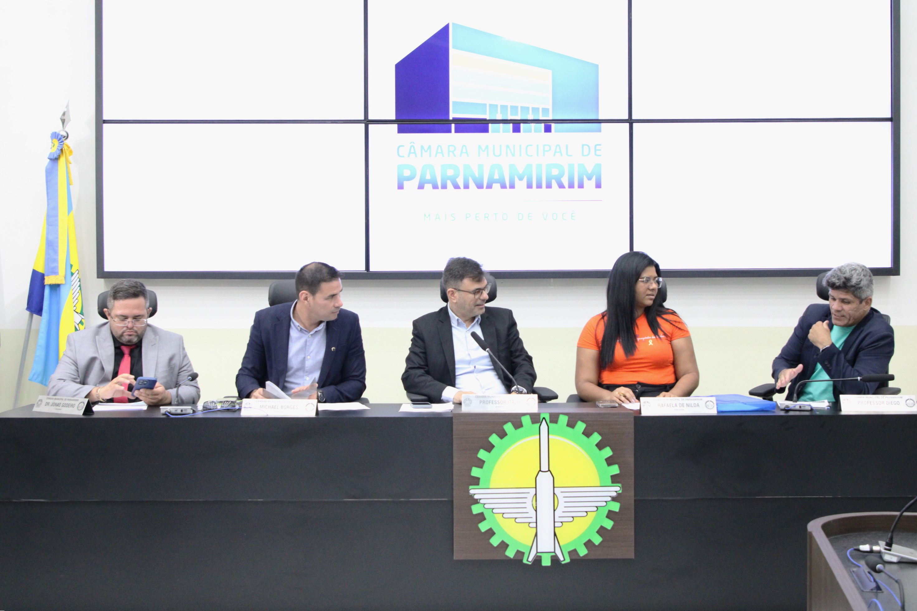 Comissão da Câmara de Parnamirim aprova projeto de conscientização digital para idosos
