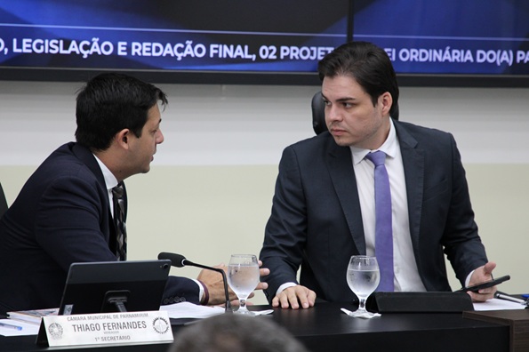 Vereadores aprovam reajuste no piso salarial da educação de Parnamirim