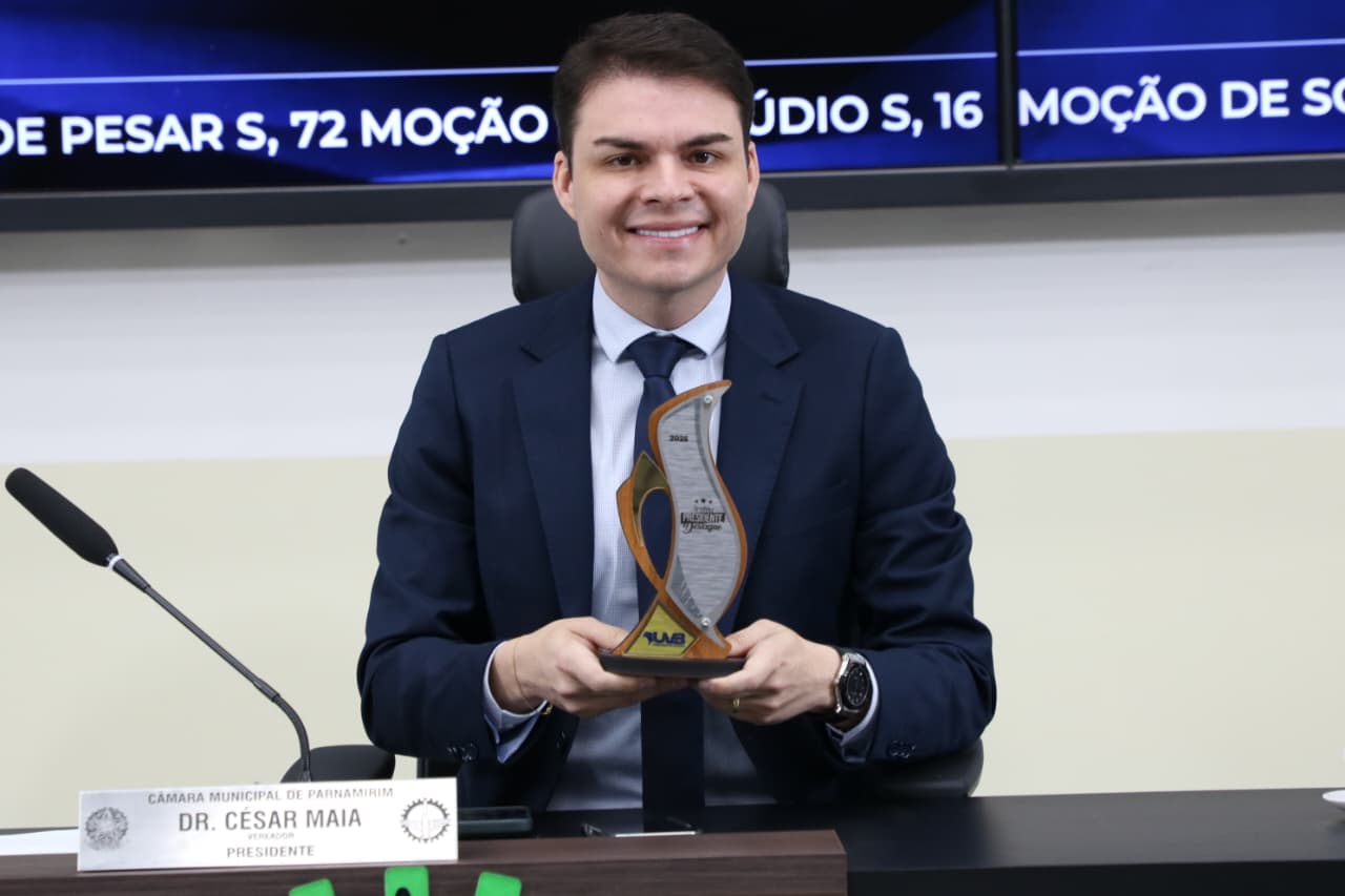 Presidente da Câmara celebra a obtenção do Prêmio Destaque Nacional
