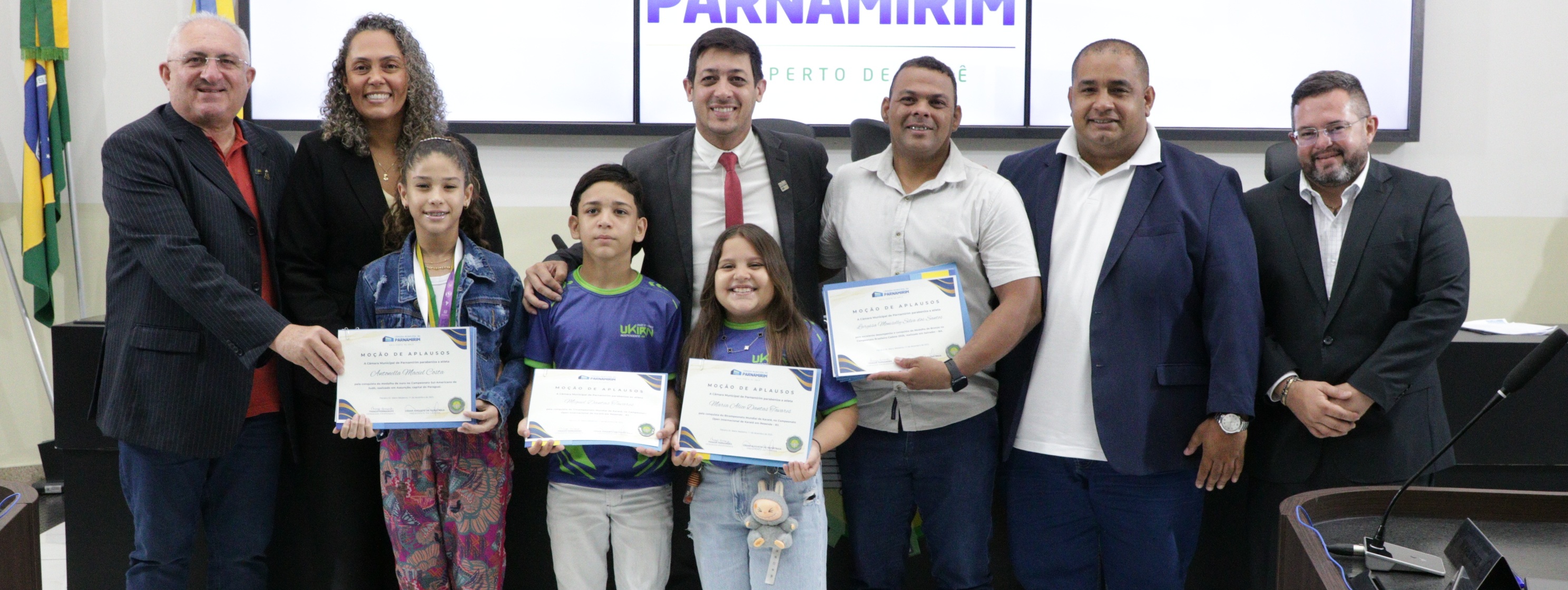 Câmara homenageou atletas e treinadores com Moção de Aplausos