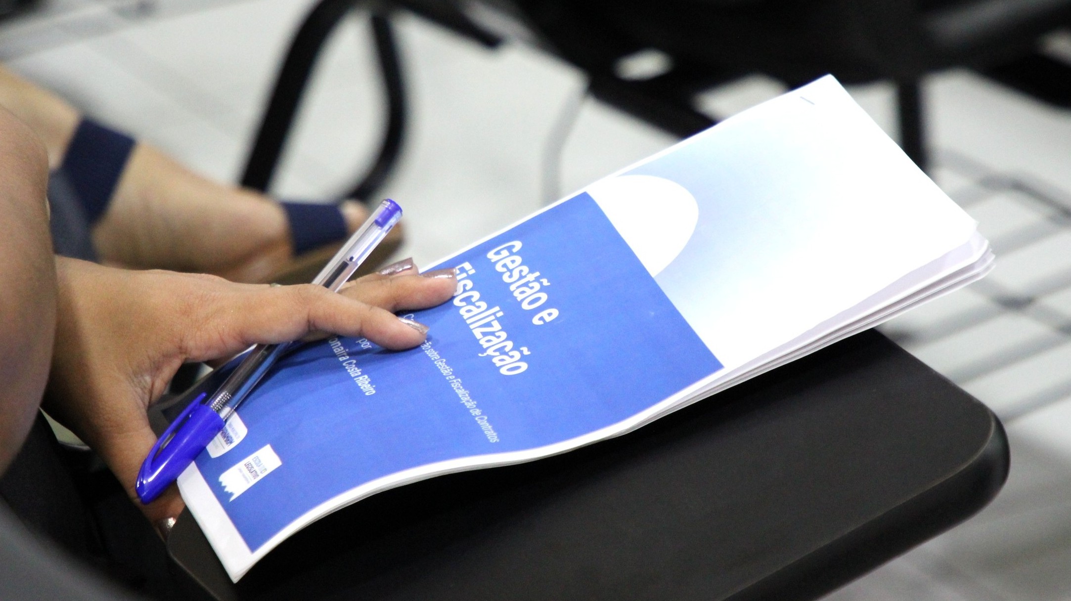 Curso de Gestão e Fiscalização de Contratos avança com foco em relatórios fiscais