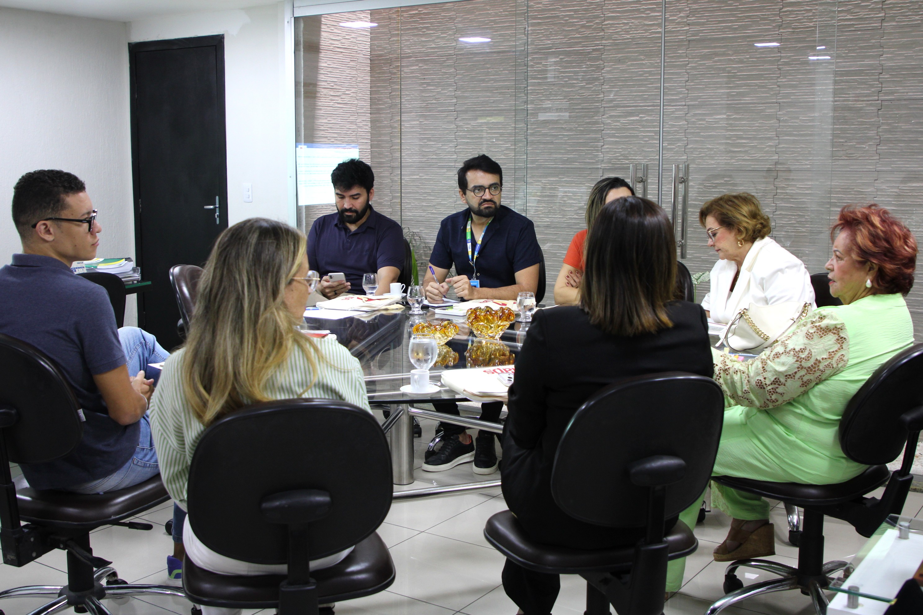 Câmara de Parnamirim realiza reunião com representantes do TJRN