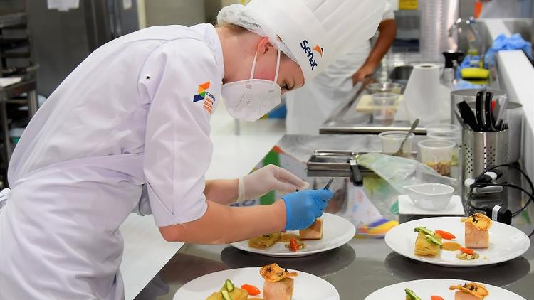 Câmara de Parnamirim e Senac oferecem 120 vagas em cursos gratuitos de gastronomia