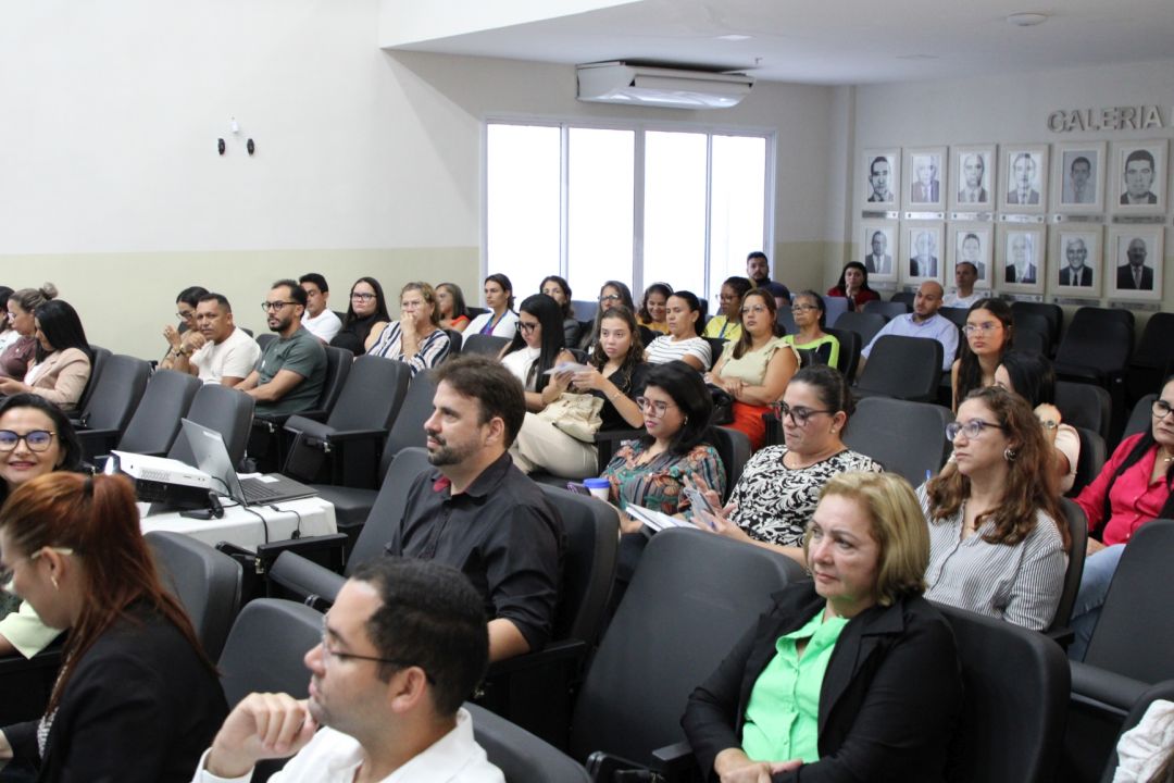 29/01/2025 - Curso sobre o regimento interno da Câmara - Foto 7