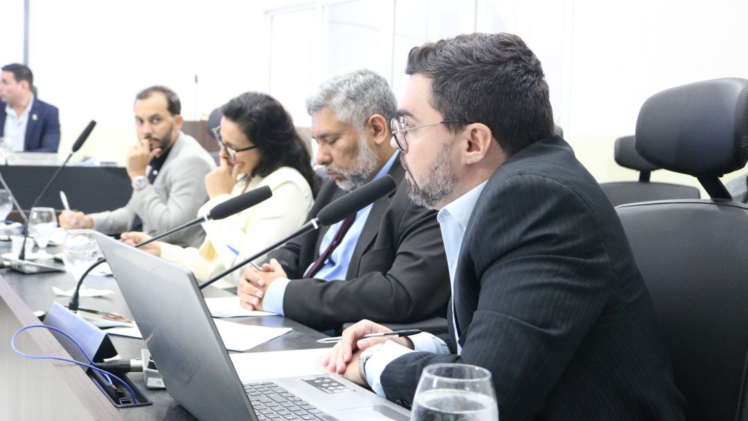 19/05/2025 - 6ª reunião da Comissão Permanente de Constituição, Legislação e Redação Final (CCJ) - Foto 6