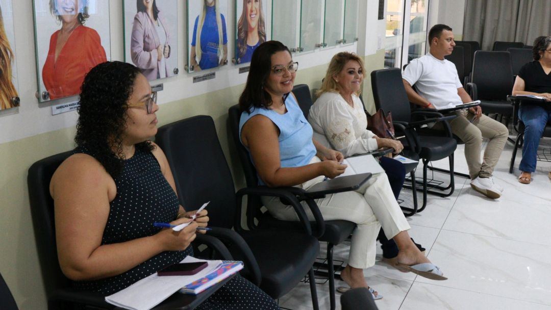 21/05/2025 - Curso de liderança - 2º dia - Foto 9