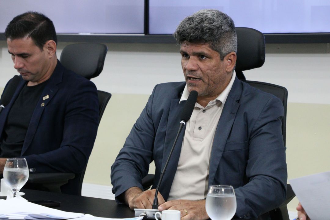 23/06/2025 - 8ª reunião da CCJ - Foto 23