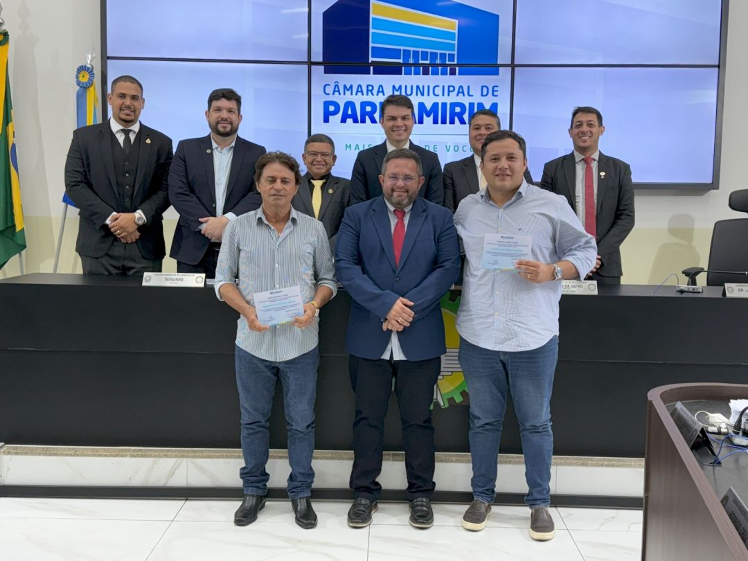 26/06/2025 - Entrega de moções de aplausos a empresários - Foto 5