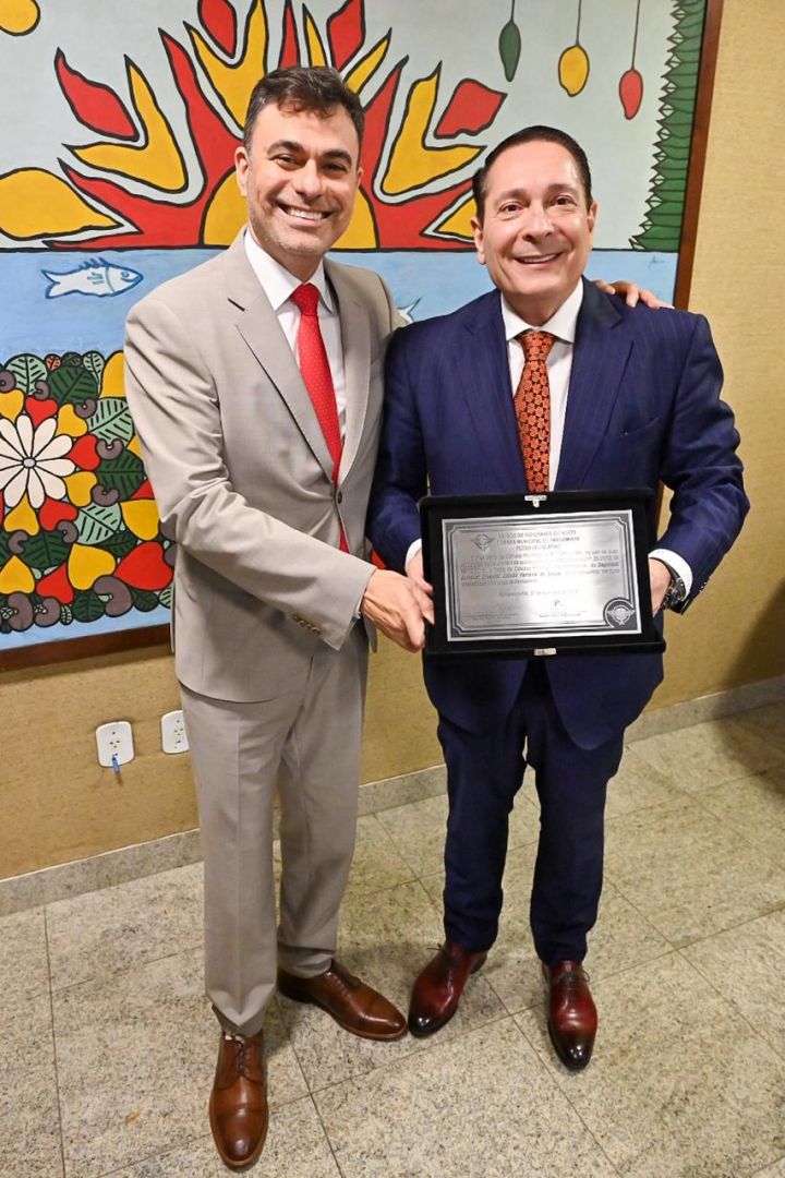 09/07/2025 - Entrega de Título de Cidadão Parnamirinense ao deputado Ezequiel Ferreira - Foto 31