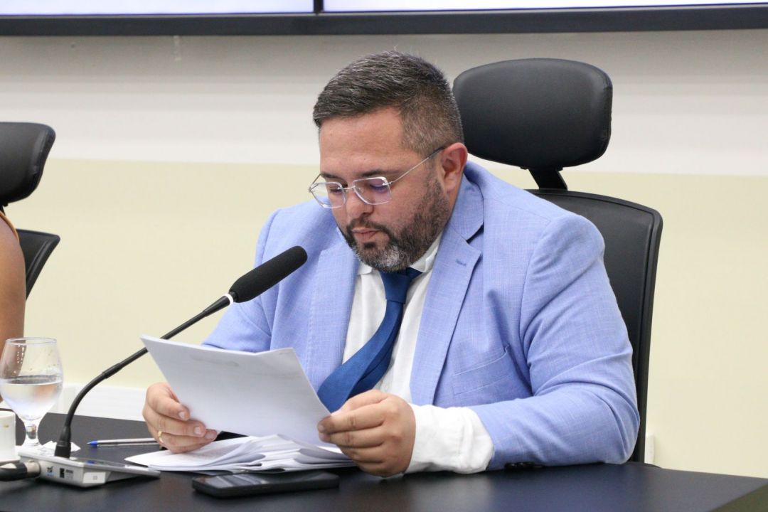 14/07/2025 - 9ª Reunião da Comissão Permanente de Constituição, Legislação e Redação Final (CCJ) - Foto 20