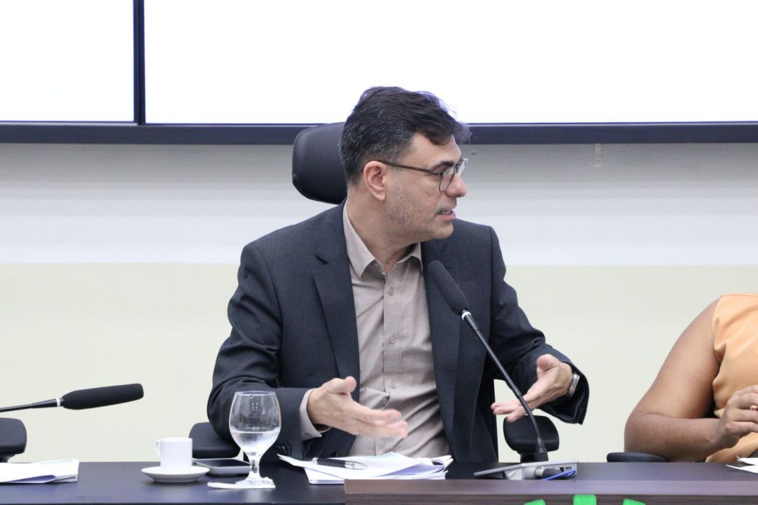 14/07/2025 - 9ª Reunião da Comissão Permanente de Constituição, Legislação e Redação Final (CCJ) - Foto 23