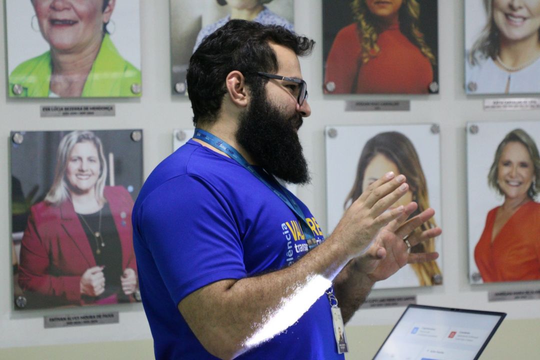 13.08.2025 | Treinamento para servidores da Sala do Cidadão - Foto 4