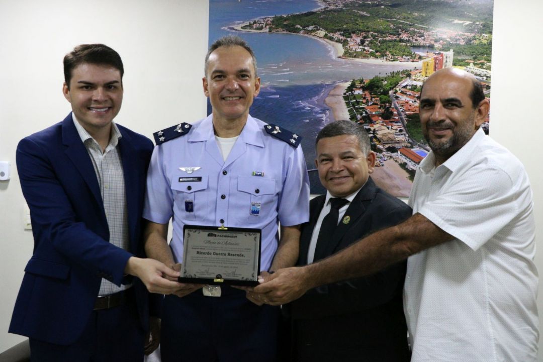 14.08.2025 | Moção de aplausos ao comandante da Base Aérea - Foto 7