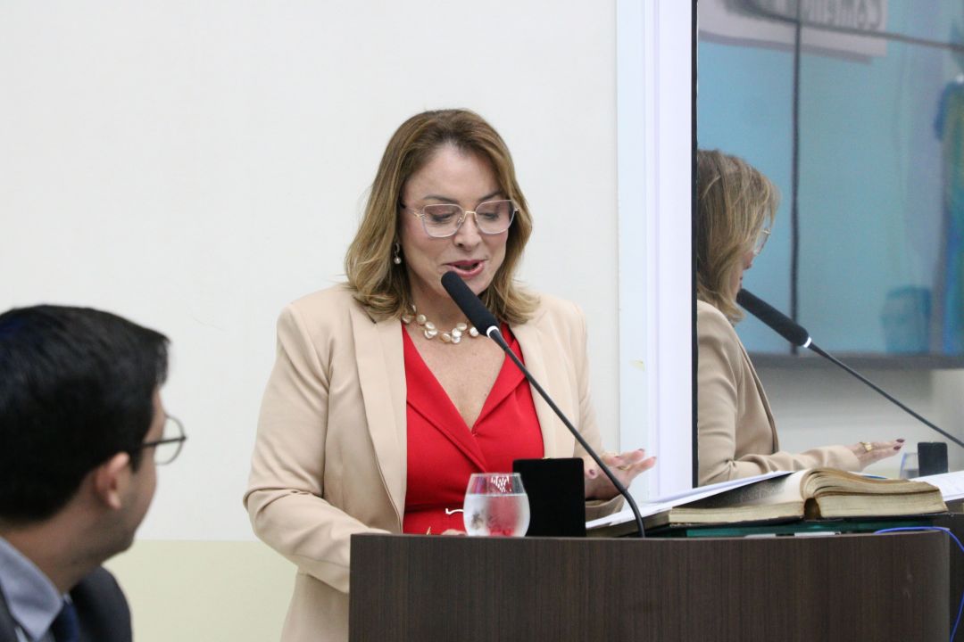 18.08.2025 | Sessão Solene - Comenda Benedita Fernandes Saraiva - Foto 40
