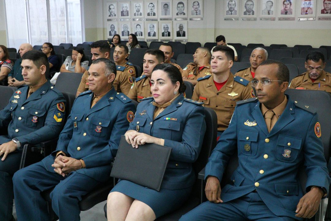 20.08.2025 | Sessão Solene Comenda do Mérito Anjos de Fogo - Foto 1