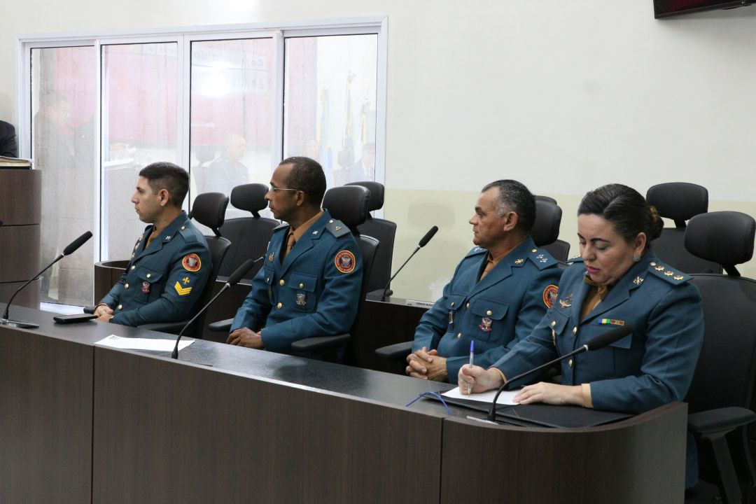 20.08.2025 | Sessão Solene Comenda do Mérito Anjos de Fogo - Foto 7
