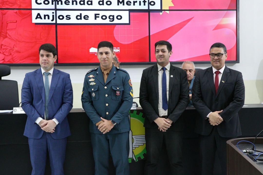 20.08.2025 | Sessão Solene Comenda do Mérito Anjos de Fogo - Foto 18