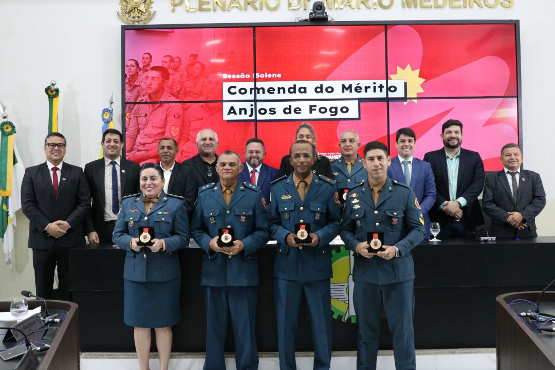 20.08.2025 | Sessão Solene Comenda do Mérito Anjos de Fogo - Foto 41