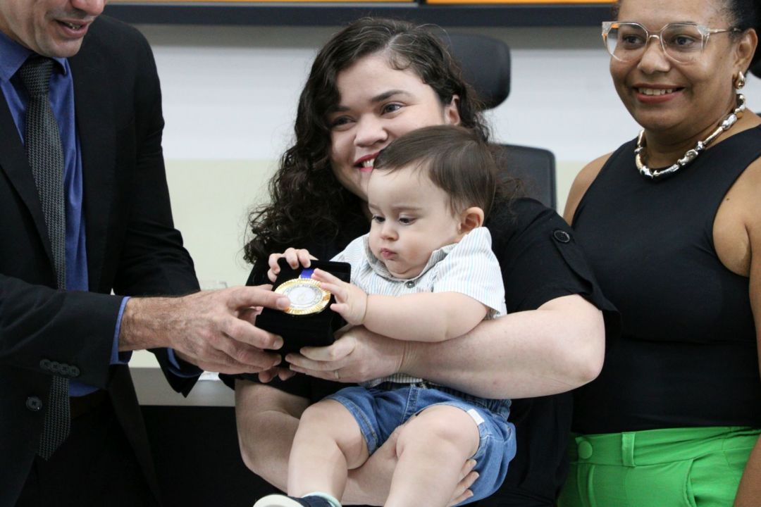 20.08.2025 | Sessão solene Gotas de Vida - Foto 22