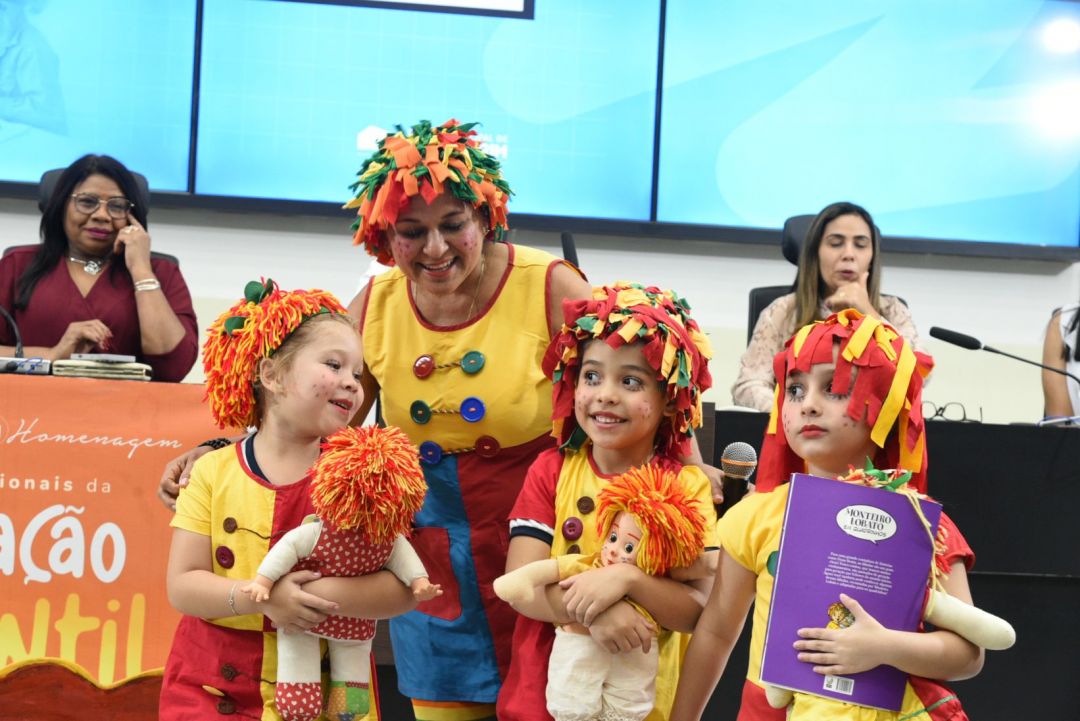26.08.2025 | Sessão solene em homenagem à educação infantil - Foto 13