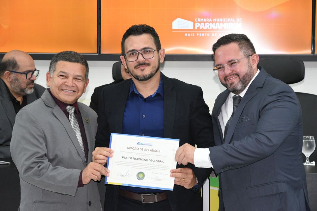 27.08.2025 | Sessão solene em homenagem aos corretores de imóveis - Foto 18