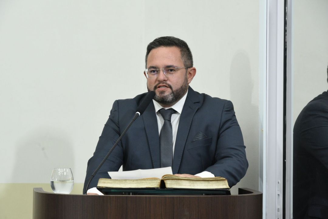 27.08.2025 | Sessão solene em homenagem aos corretores de imóveis - Foto 30