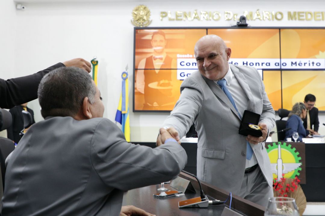 28.08.2025 | Sessão Solene Garçom de Ouro - Foto 8