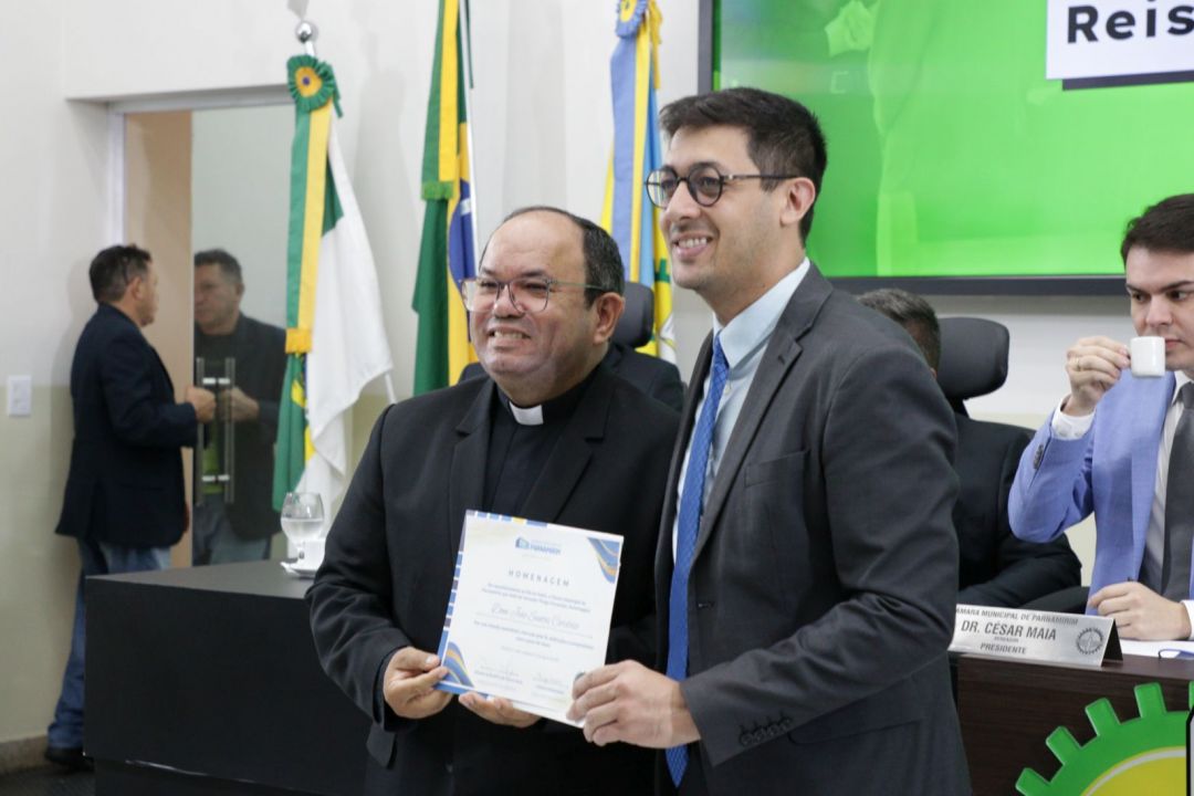 29.08.2025 | Sessão solene em homenagem ao Dia do Padre (04/08) - Foto 22