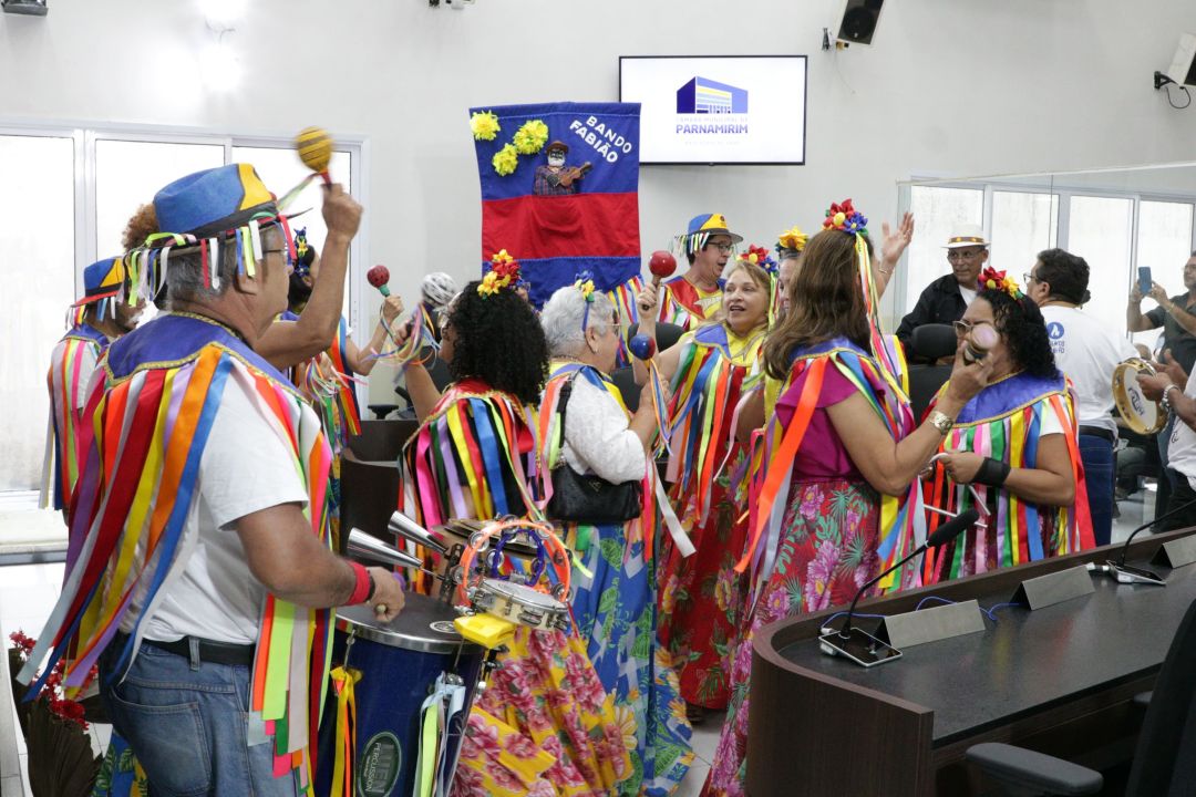 28.08.2025 | Moção de Aplauso para o Coral Vozes do Semas - Foto 17