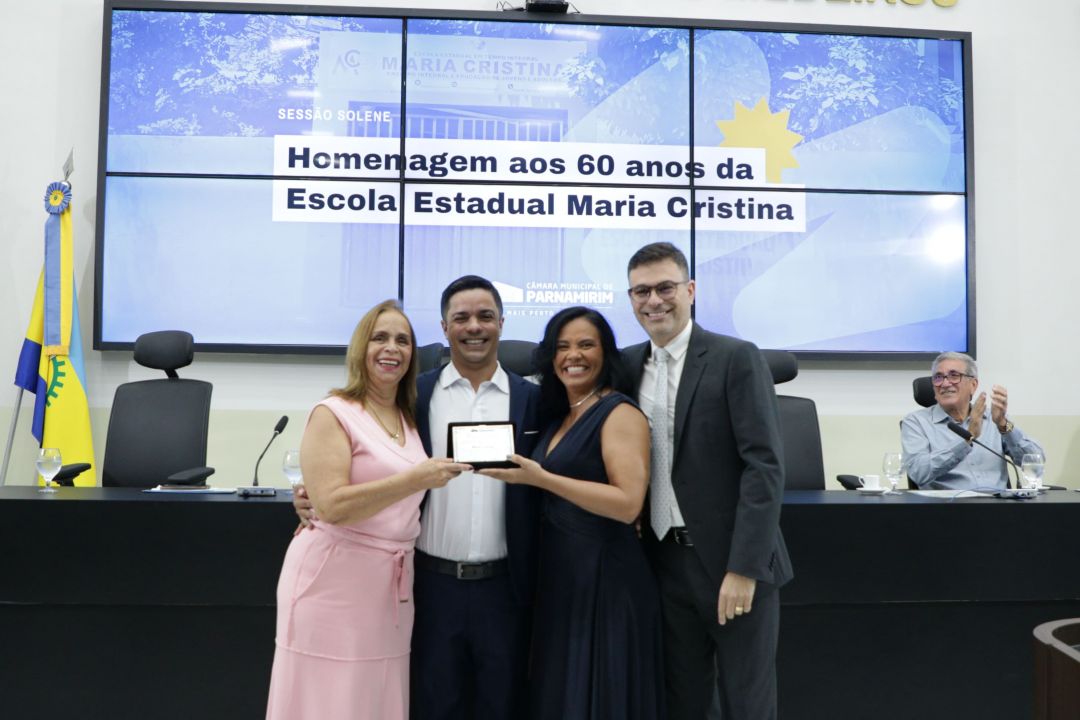05.09.2025 | Sessão solene 60 anos da escola Maria Cristina - Foto 17