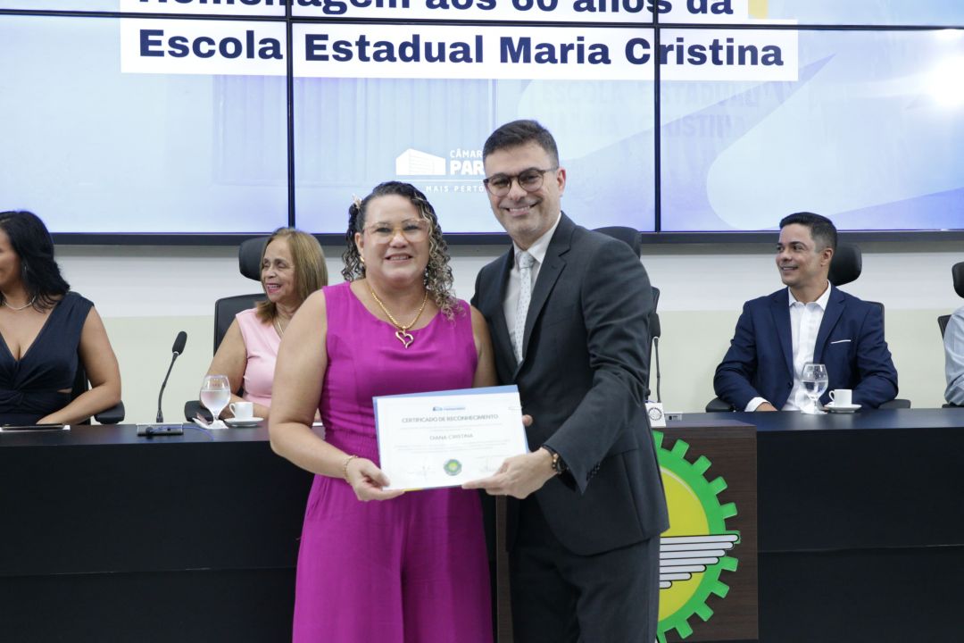 05.09.2025 | Sessão solene 60 anos da escola Maria Cristina - Foto 24