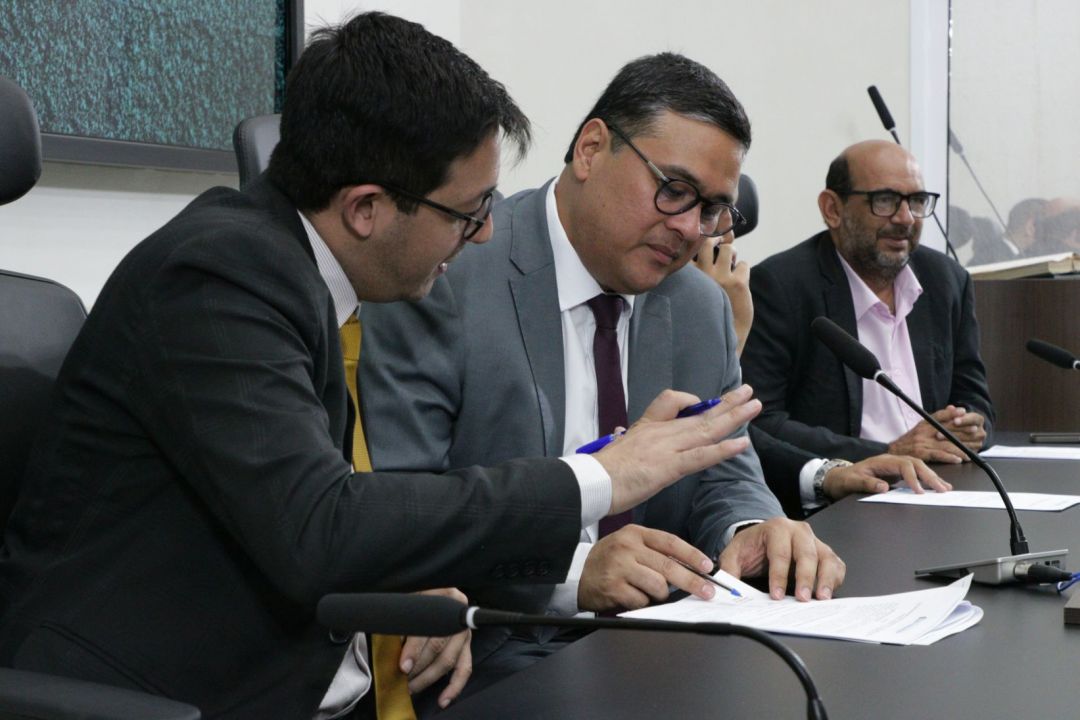 10.09.2025 | 3ª reunião da Comissão de Finanças - Foto 5