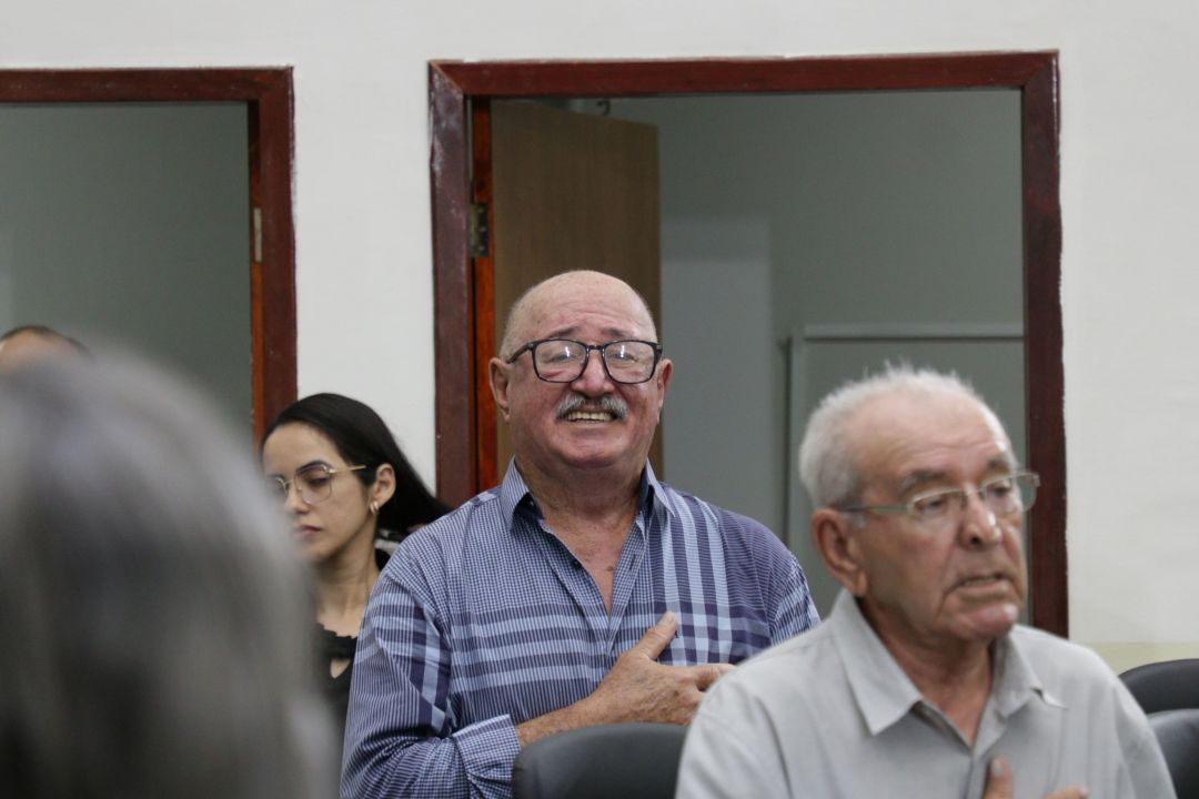 28.09.2025 | Sessão solene Vereador Idoso Por Um Dia - Foto 4