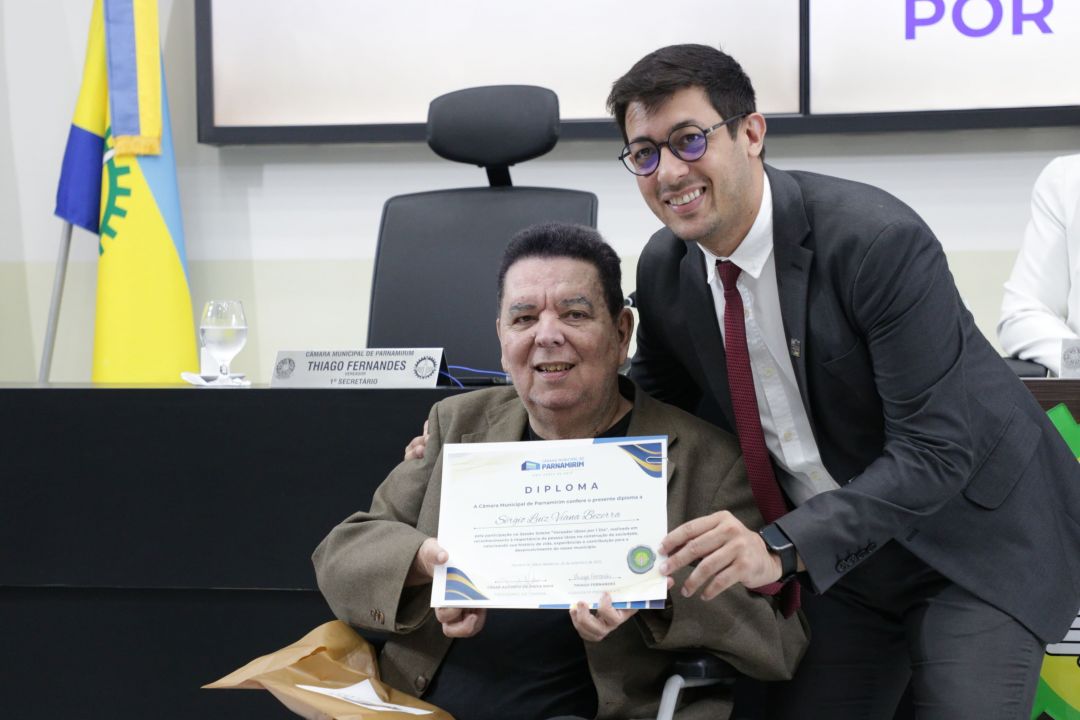 28.09.2025 | Sessão solene Vereador Idoso Por Um Dia - Foto 14