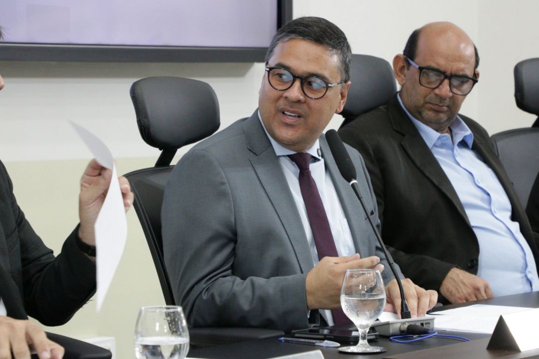 02.10.2025 | 4ª reunião da Comissão de Finanças - Foto 11