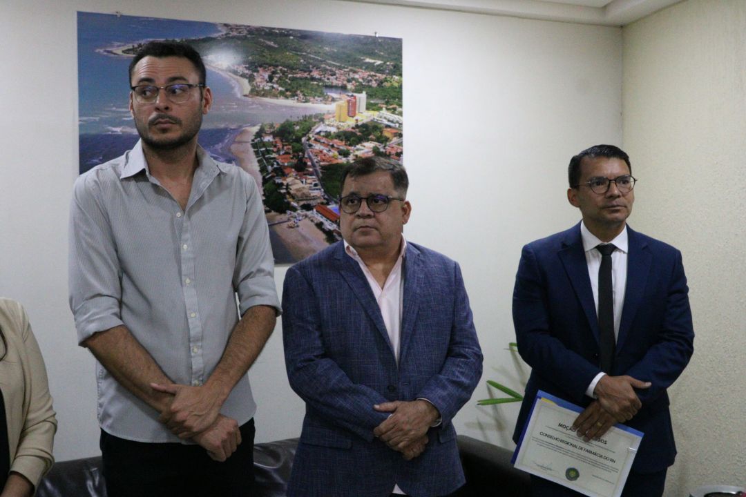 08.10.2025 | Moção de Aplausos ao Conselho Regional de Farmácia do RN - Foto 4